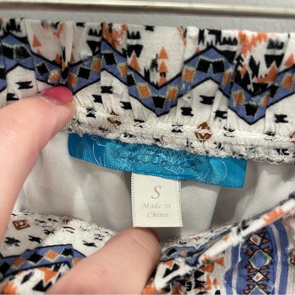 Francesca’s buttons Multicolor Aztec Patterned Sheet Maxi Skirt with Front Slit - Picture 2 of 10